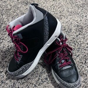 $10 sale Shaq Shoes Youth Boys Sz 2 Basketball Sneakers Jump Man